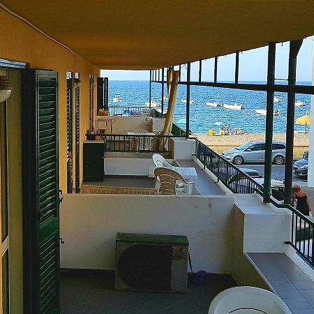 Lipari Blu Apartment Екстериор снимка