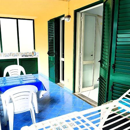 Lipari Blu Apartment Екстериор снимка