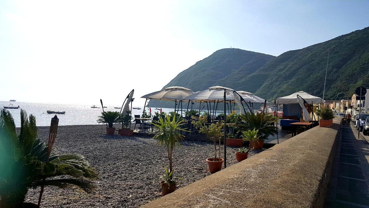 Lipari Blu Apartment Екстериор снимка