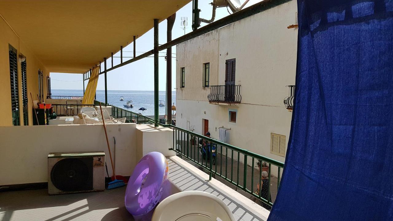 Lipari Blu Apartment Екстериор снимка