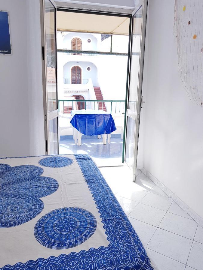 Lipari Blu Apartment Екстериор снимка